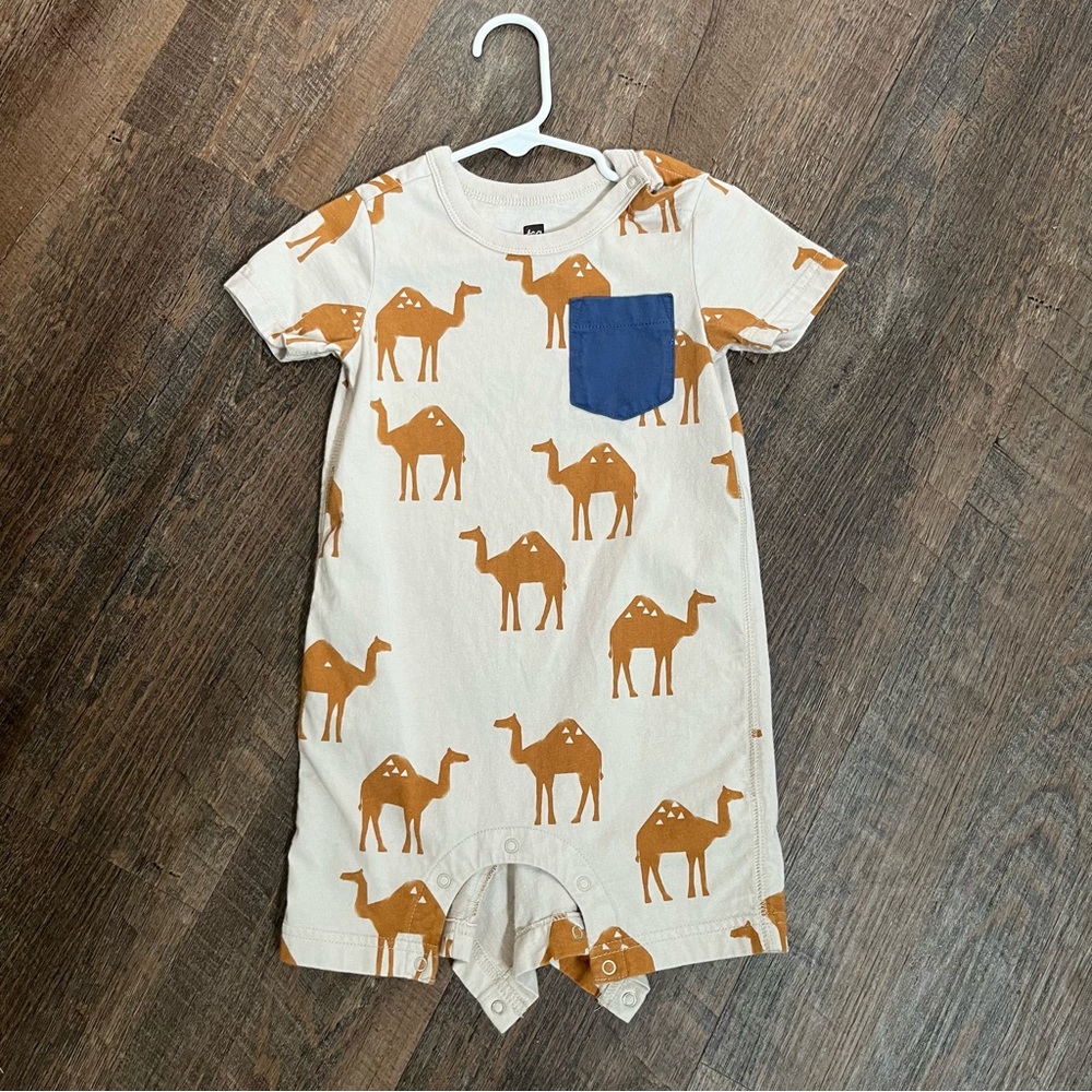 Tea Collection Camel Print Shorts Pocket Romper Size 18-24m